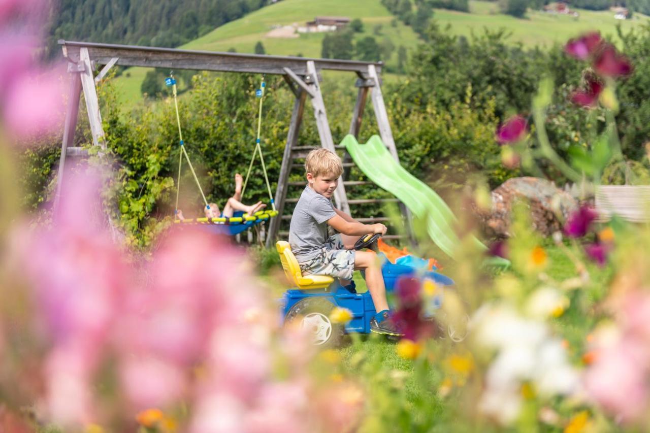 Hartlhof Urlaub Am Baby- Und Kinderbauernhof Niederau Kültér fotó
